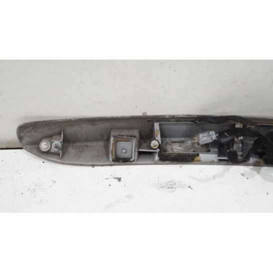 Blenda tylnej klapy lampki Renault SCENIC III