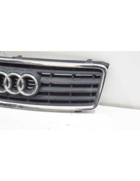 Grill Atrapa górna zderzaka Audi A4 B6 8H0853653