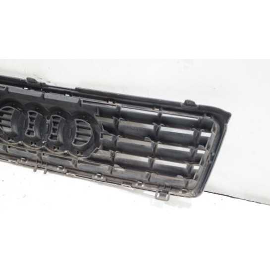Grill Atrapa górna zderzaka Audi A4 B6 8H0853653