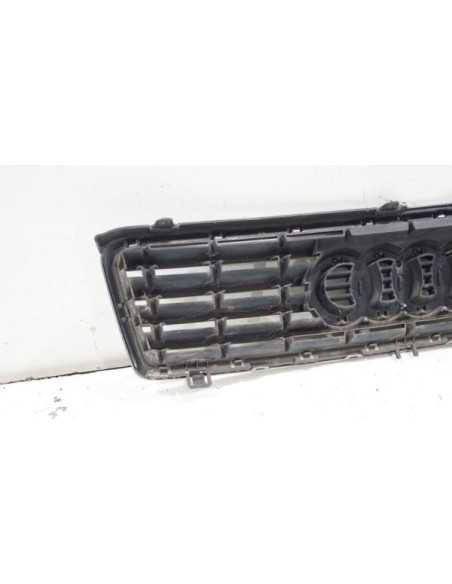 Grill Atrapa górna zderzaka Audi A4 B6 8H0853653