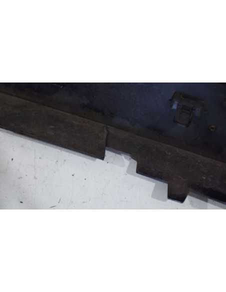 Atrapa grill znaczek Nissan MICRA K14 623105FA0A