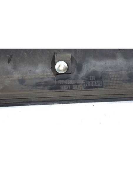 Listwa przednich drzwi lewych Nissan QASHQAI J10