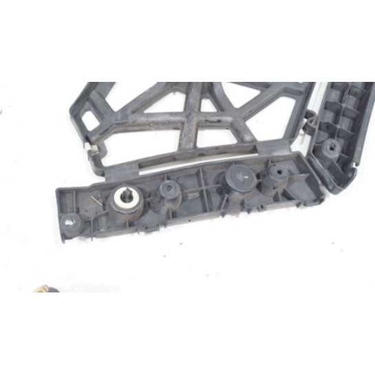 Ślizg zderzaka tył lewy Renault SCENIC III