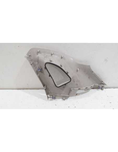 Osłona słupka tył lewy Renault CAPTUR I 769351245R