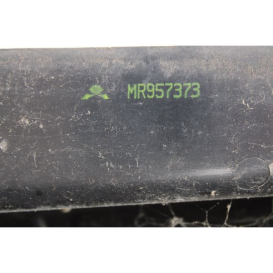 Lampa lewa tylna MR957373 Mitsubishi Colt