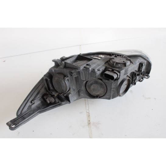 Lampa przednia prawa Ford FOCUS