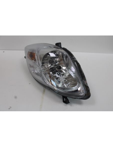 Lampa przednia lewa Toyota YARIS