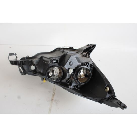 Lampa przednia lewa Citroen C3