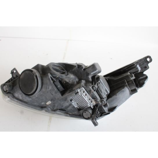 Lampa przednia prawa Ford C-MAX