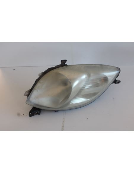 Lampa przednia lewa Toyota YARIS