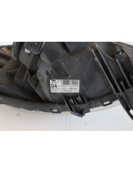 Lampa przednia lewa Toyota YARIS
