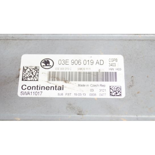 Komputer sterownik ECU Skoda FABIA II 03E906019AD