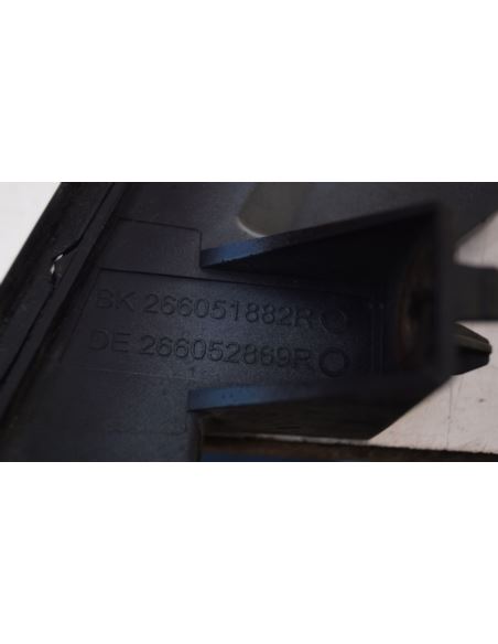 Lampa przednia lewa Megane III LIFT