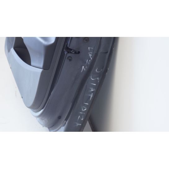Drzwi przednie prawe Seat Ibiza IV 6J lakier LW7Z