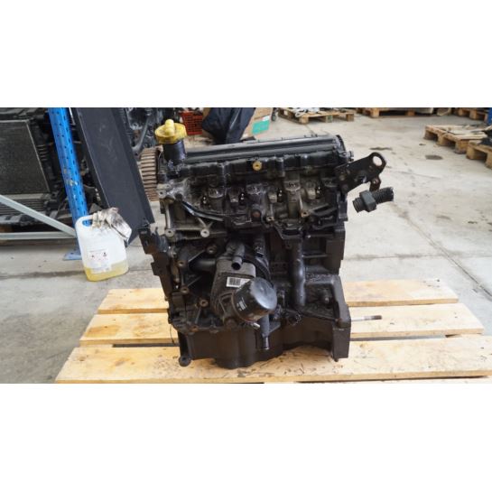 Silnik bez osprzętu Renault MEGANE SCENIC 1.5 DCI