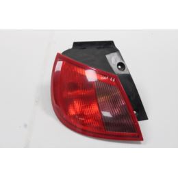 Lampa lewa tylna MR957365 Mitsubishi Colt