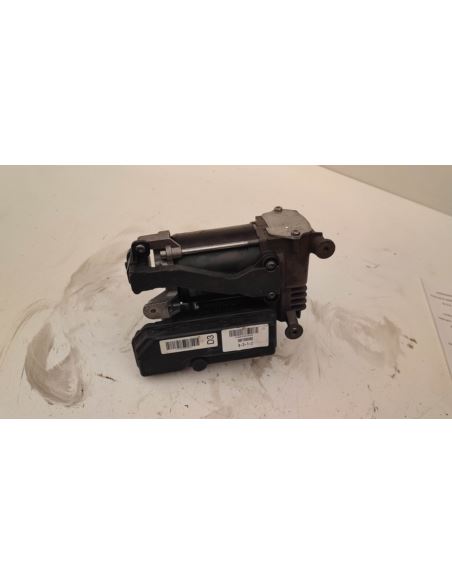 Pompa zawieszenia Citroen C4 PICASSO 9801906980