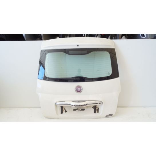 Klapa bagażnika kompletna szyba Fiat 500