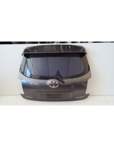 Klapa bagażnika kompletna Toyota AURIS E15 209
