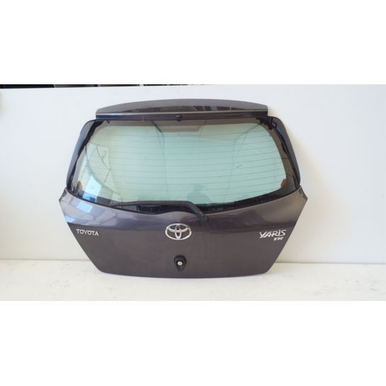 Klapa bagażnika kompletna Toyota YARIS II 2