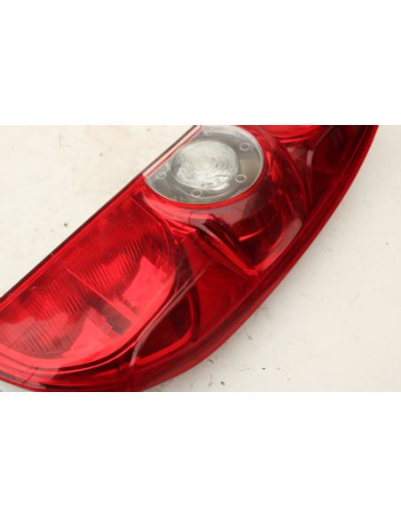 Lampa tylna prawa Fiat Doblo II