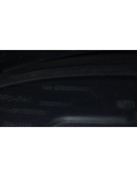 Błotnik lewy przód Peugeot 3008 9682889480