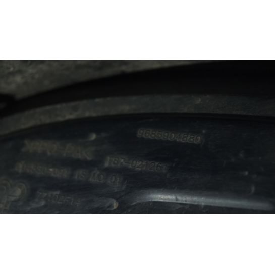 Błotnik lewy przód Peugeot 5008 9685904880