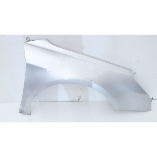 Błotnik prawy przód Citroen C5 III 08-17 EZRC