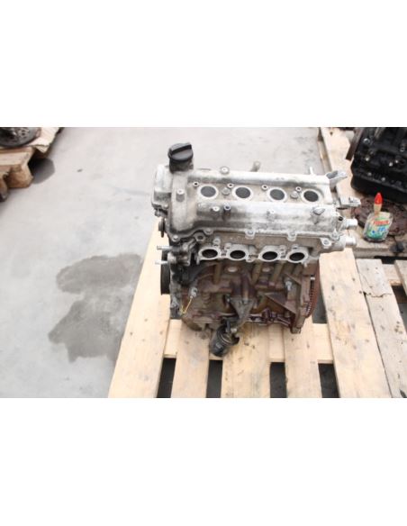Silnik bez osprzętu Toyota YARIS II 1.3 16V benzyn