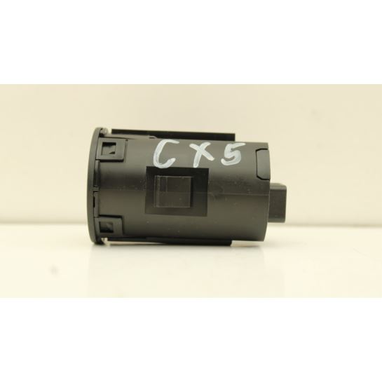 Przycisk przełącznika START-STOP Mazda KD45663S0