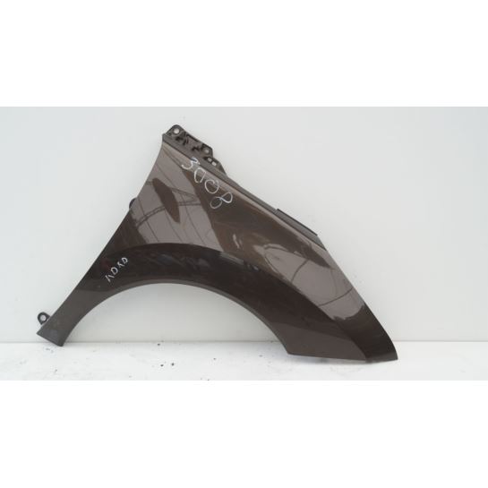 Błotnik prawy przód Peugeot 3008 9682889380