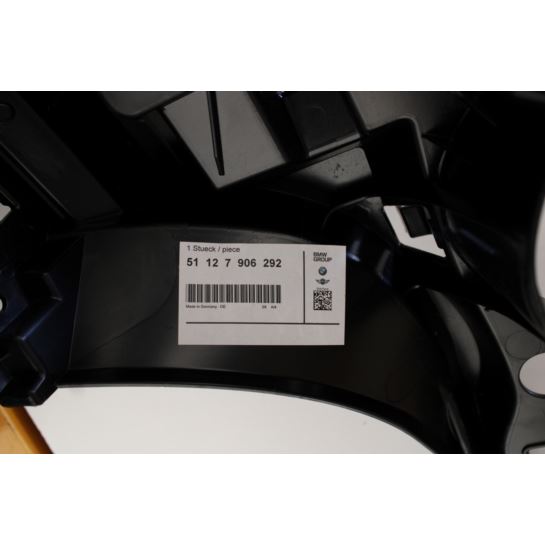 Prowadnica środkowa tylna BMW F10 F11