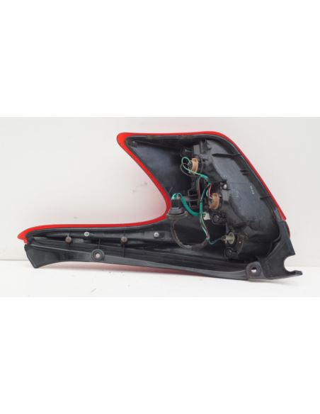 Lampa tylna prawa Nissan JUKE I 10-14