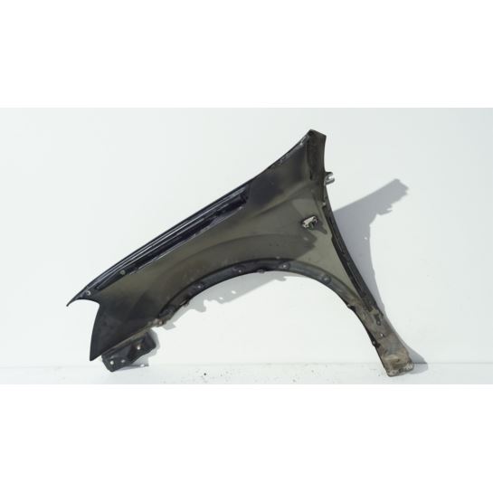 Błotnik prawy przód Nissan QASHQAI J10 Z11G