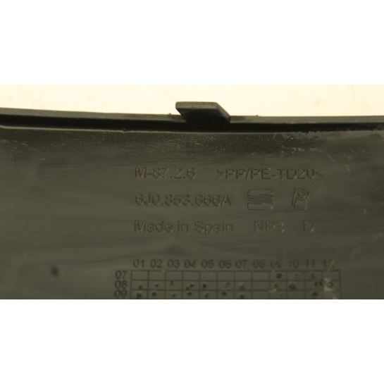 Kratka zderzaka prawa Seat IBIZA IV 6J0853666A