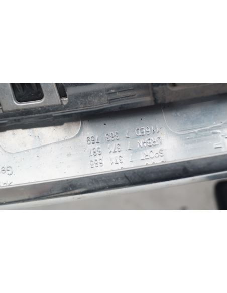 Nerka kratka atrapa chłodnicy lewa BMW F20 F21