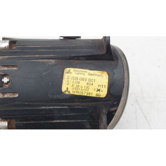 Halogen lewy lampa przeciwmgielna Mitsubishi