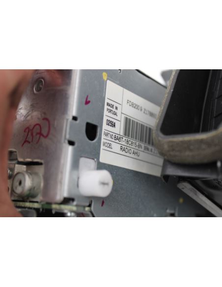 Radio CD panel kratki nawiewu Ford FIESTA MK7