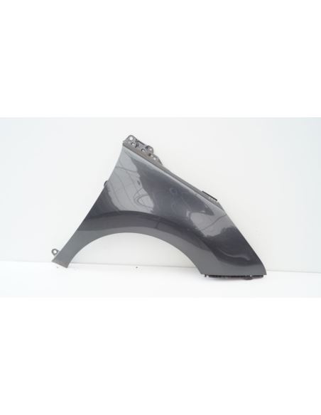 Błotni prawy przód Peugeot 5008 9685904780