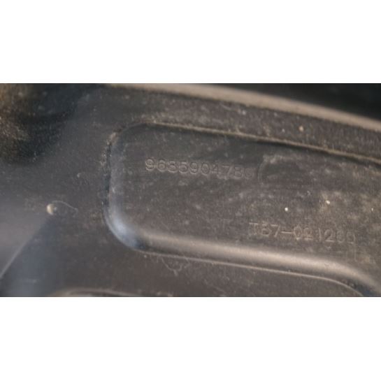 Błotnik prawy przód Peugeot 5008 KTVD 9685904780