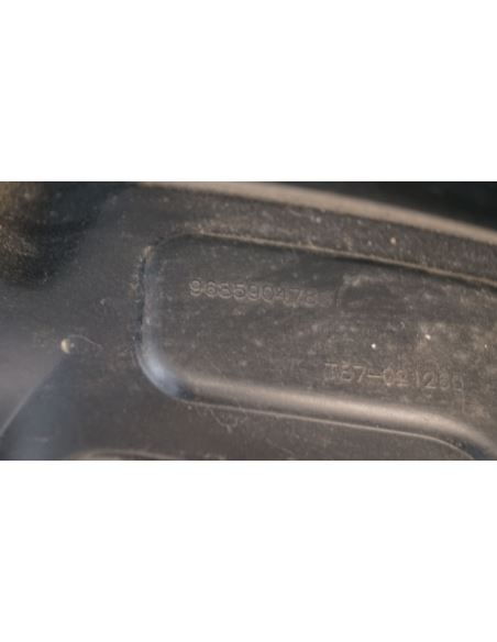 Błotnik prawy przód Peugeot 5008 KTVD 9685904780