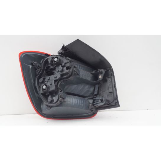Lampa prawy tył LED BMW F20 7241544