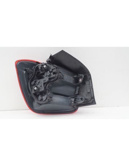 Lampa prawy tył LED BMW F20 7241544