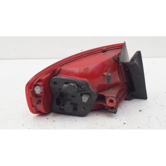 Lampa tylna prawa Audi A4 B8 sedan