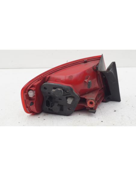 Lampa tylna prawa Audi A4 B8 sedan