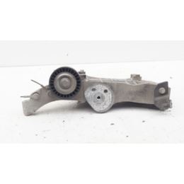 Wspornik sprężarki klimatyzacji Fiat 500 0.9 Turbo 2