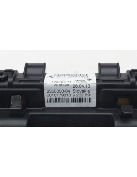 Licznik zegar BMW F20 9287468 mile i kilometry
