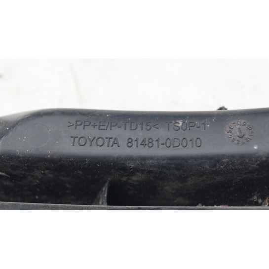 Zaślepka zderzaka praw Toyota YARIS II 81481-0D010