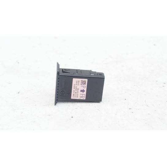 Gniazdo port USB AUX Nissan MICRA K14 284H35FA0C