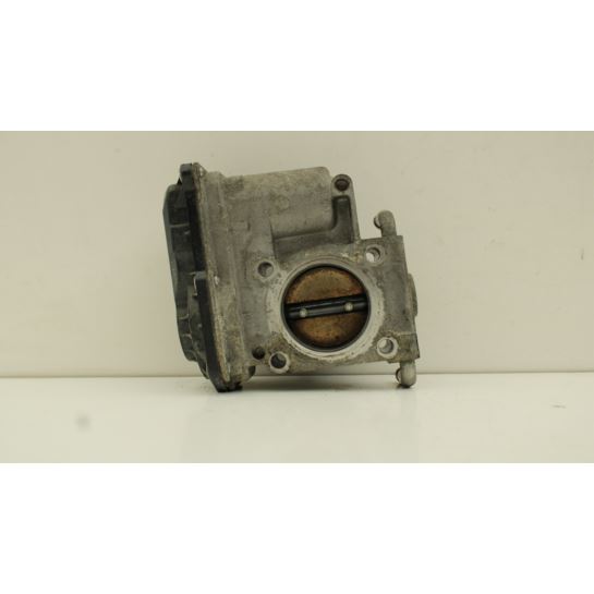 Przepustnica Opel AGILA Suzuki SWIFT 69L0 1660